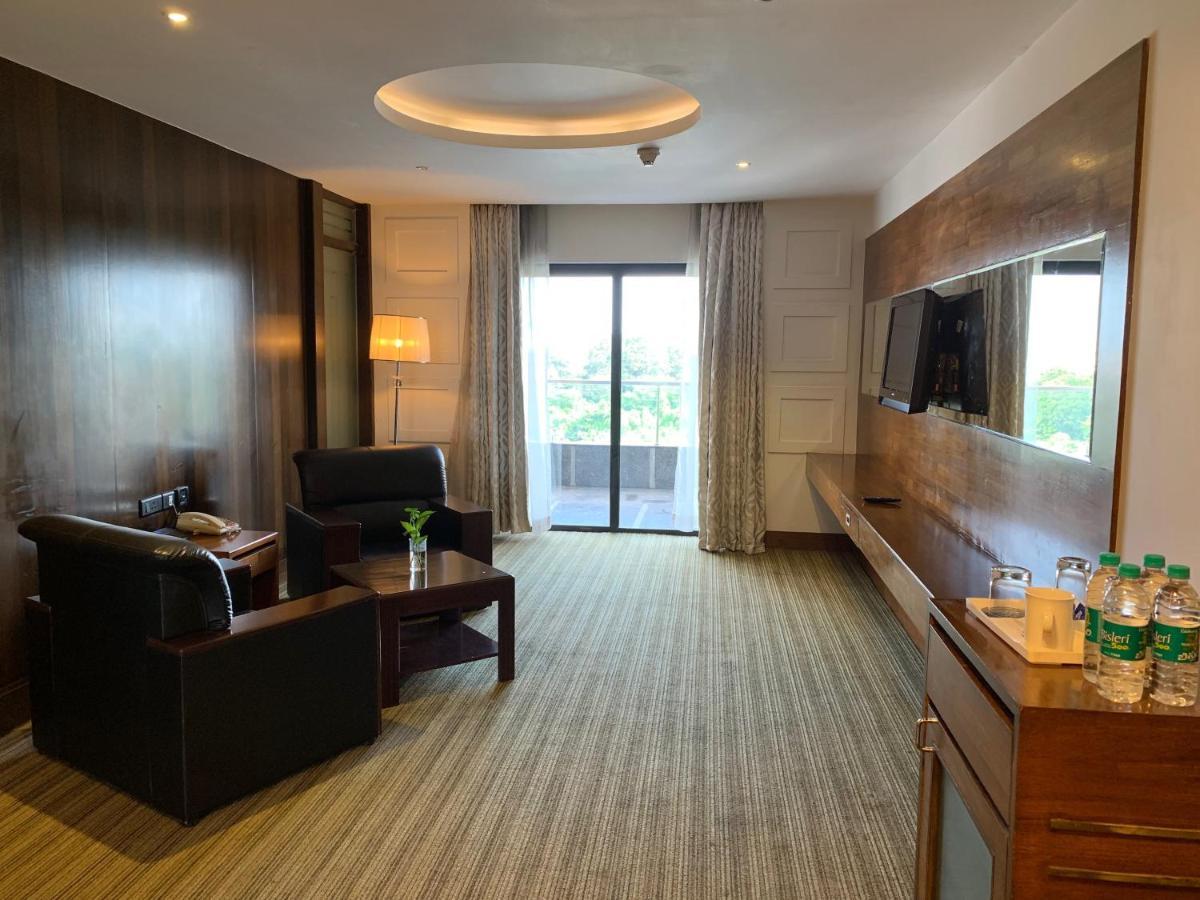 Four Points By Sheraton Višákhapatnam Exteriér fotografie