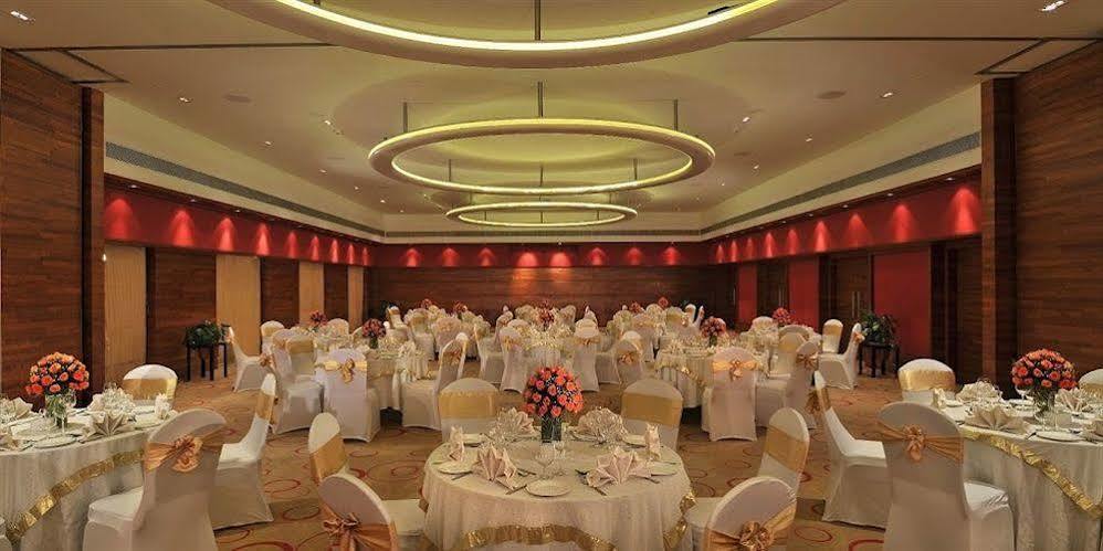 Four Points By Sheraton Višákhapatnam Exteriér fotografie
