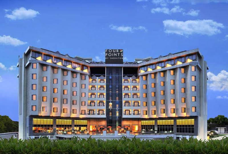Four Points By Sheraton Višákhapatnam Exteriér fotografie